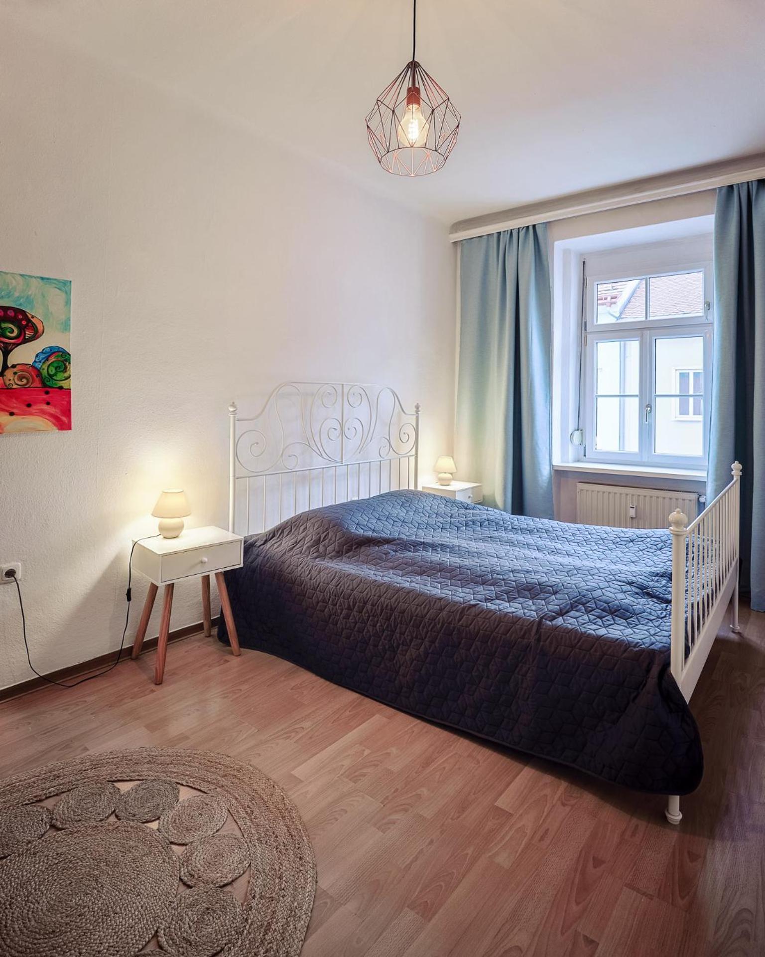 Sunny Citycenter Apartment - Graz Main Station Bagian luar foto