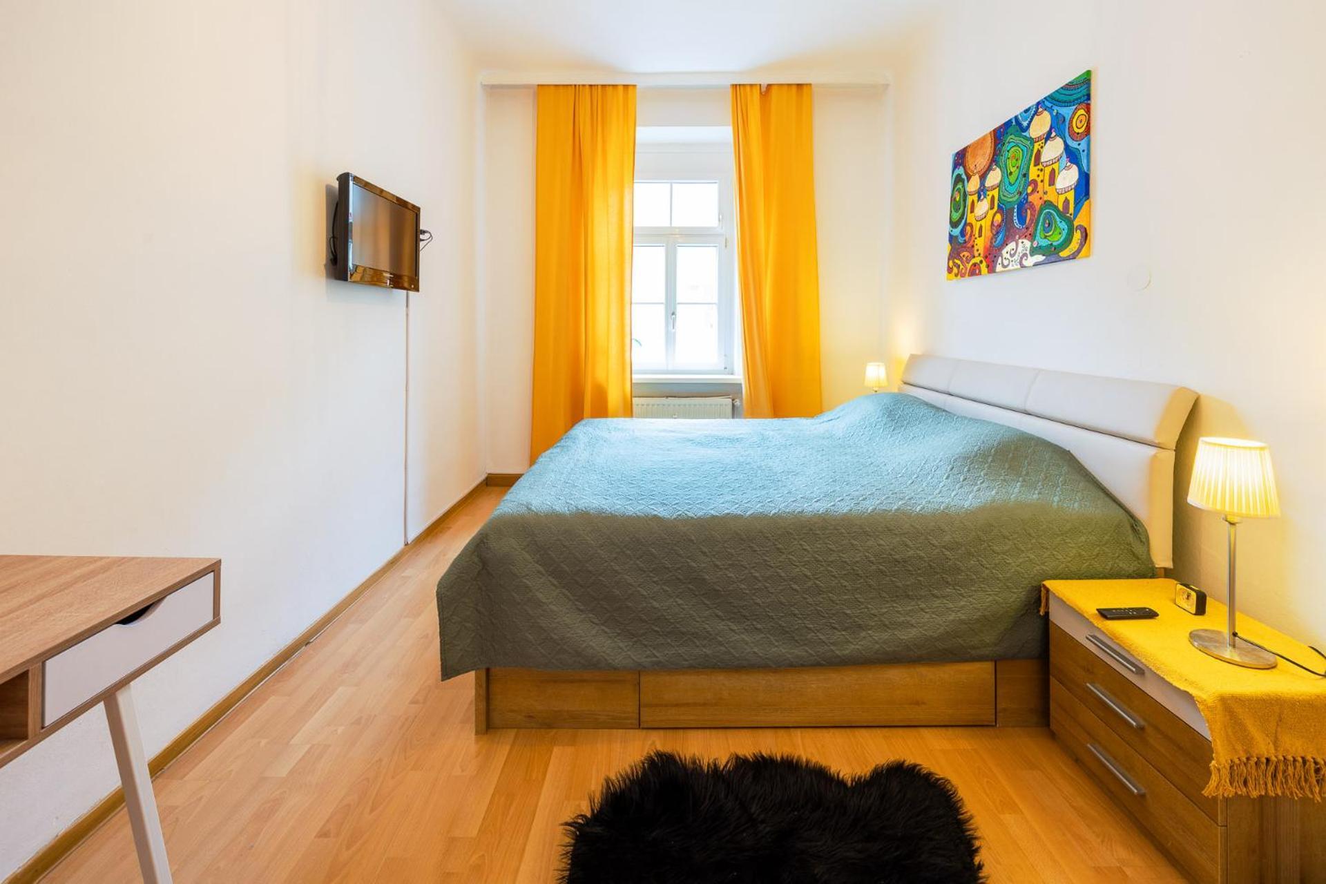 Sunny Citycenter Apartment - Graz Main Station Bagian luar foto